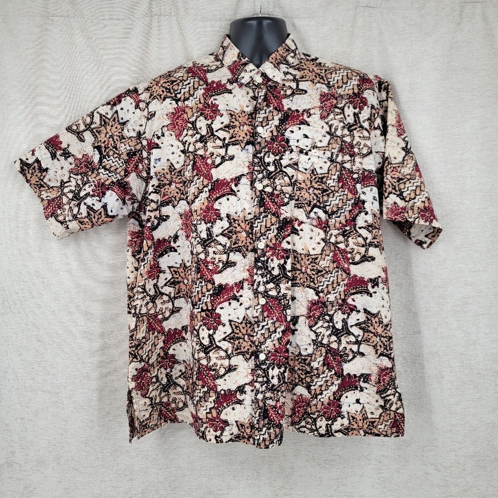 Batik Warisan Men's Multicolor Short Sleeve Shirt Button Uo